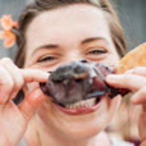 Meet your Posher, Amanda mae